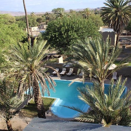 Fort Sesfontein Lodge & Safaris Exteriör bild