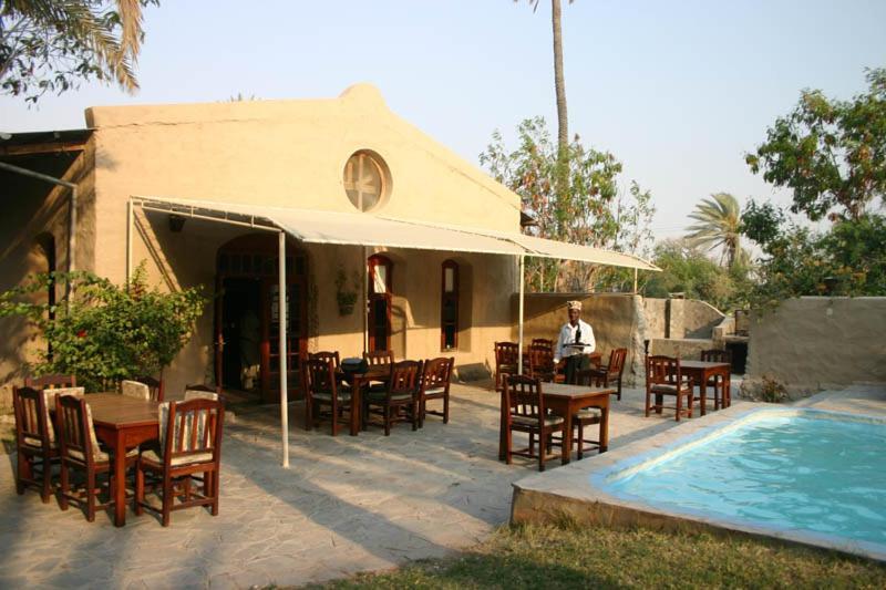 Fort Sesfontein Lodge & Safaris Exteriör bild